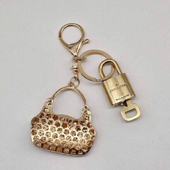 Authentic Louis Vuitton Lock & Key with unbranded Bagcharm, Keycharm, Keychain - Picture 7 of 8